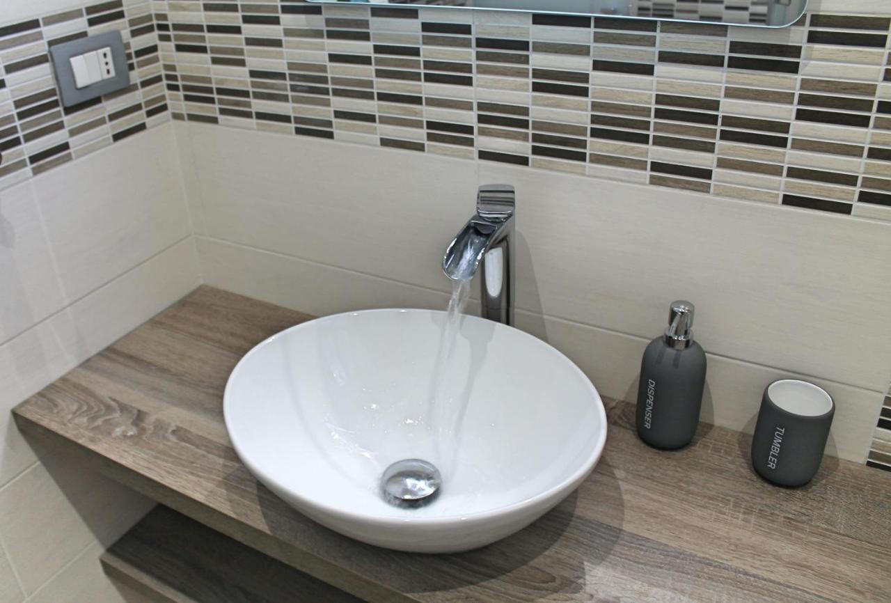 Ben'S Houses - Trastevere Apartment Рим Экстерьер фото